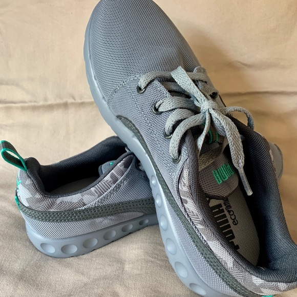 Puma Sneakers - Picture 2 of 5